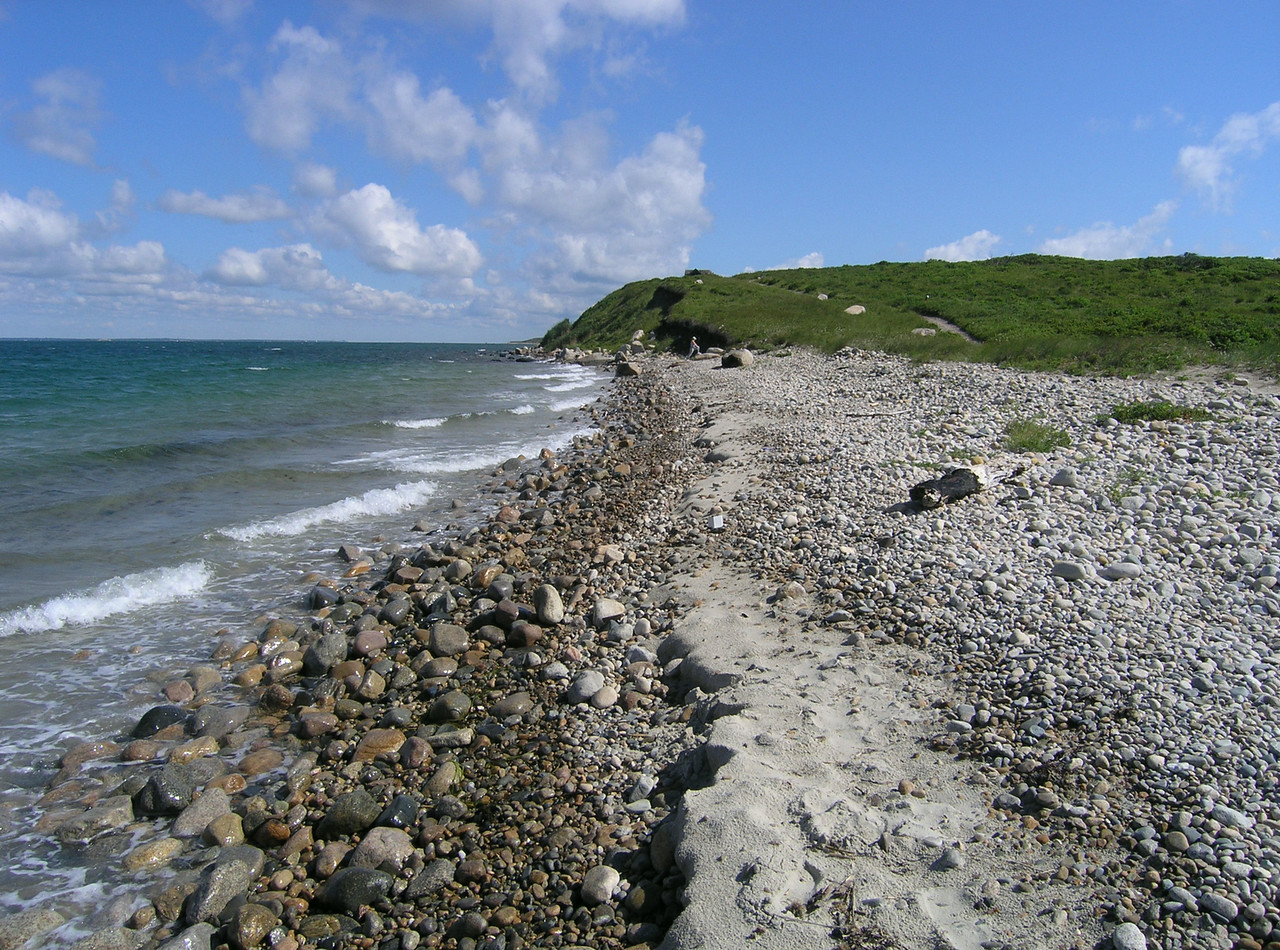 rocky beach on Cuttyhunk