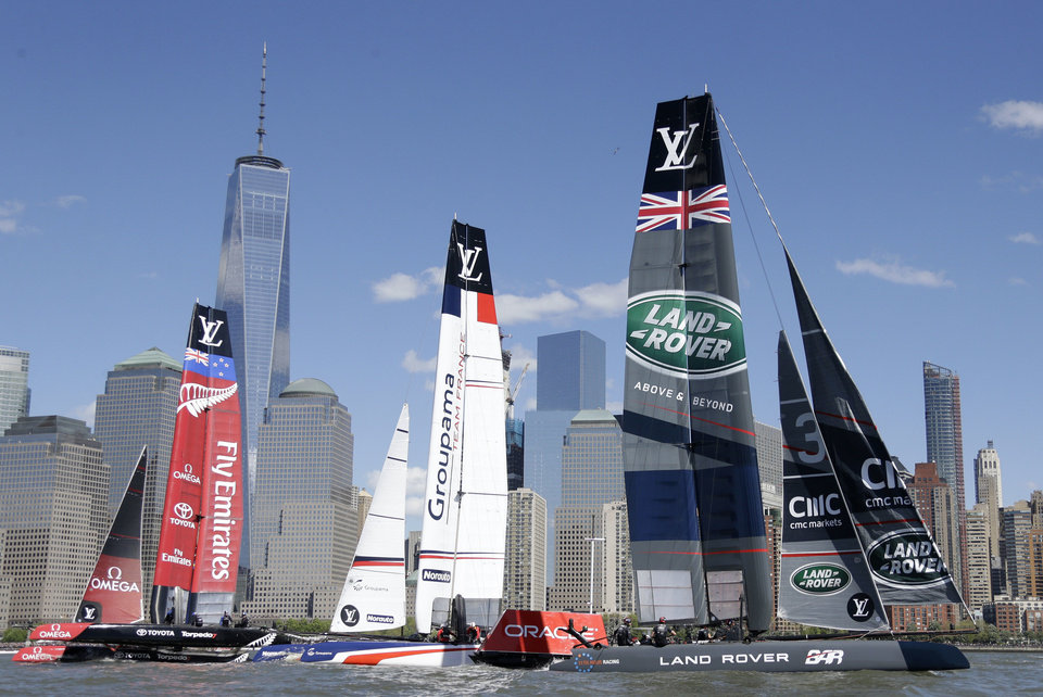 Sailboats race against NYC skyline in Americas Cup