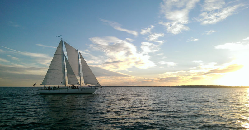 Things to do in Annapolis - 12° West - Schooner Woodwind