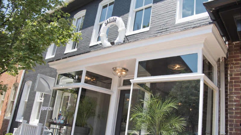 Things to do in Annapolis - 12° West - Sailor Oyster Bar